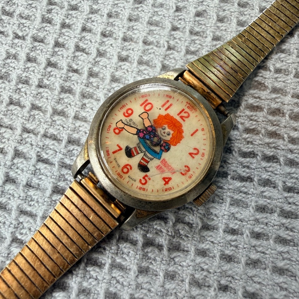 Vintage Bradley Raggedy Ann Swiss Made Watch 1971 Gold Tone Mesh Band 23 180